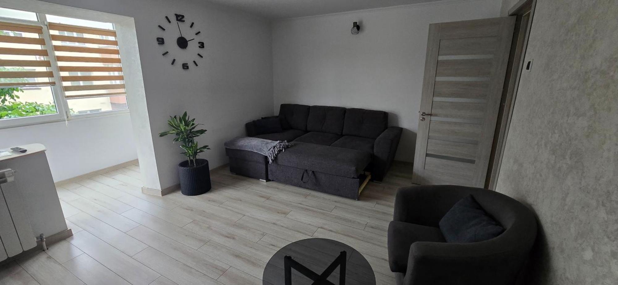 Ilona Apartament 3 Camere Râmnicu Vâlcea Екстериор снимка