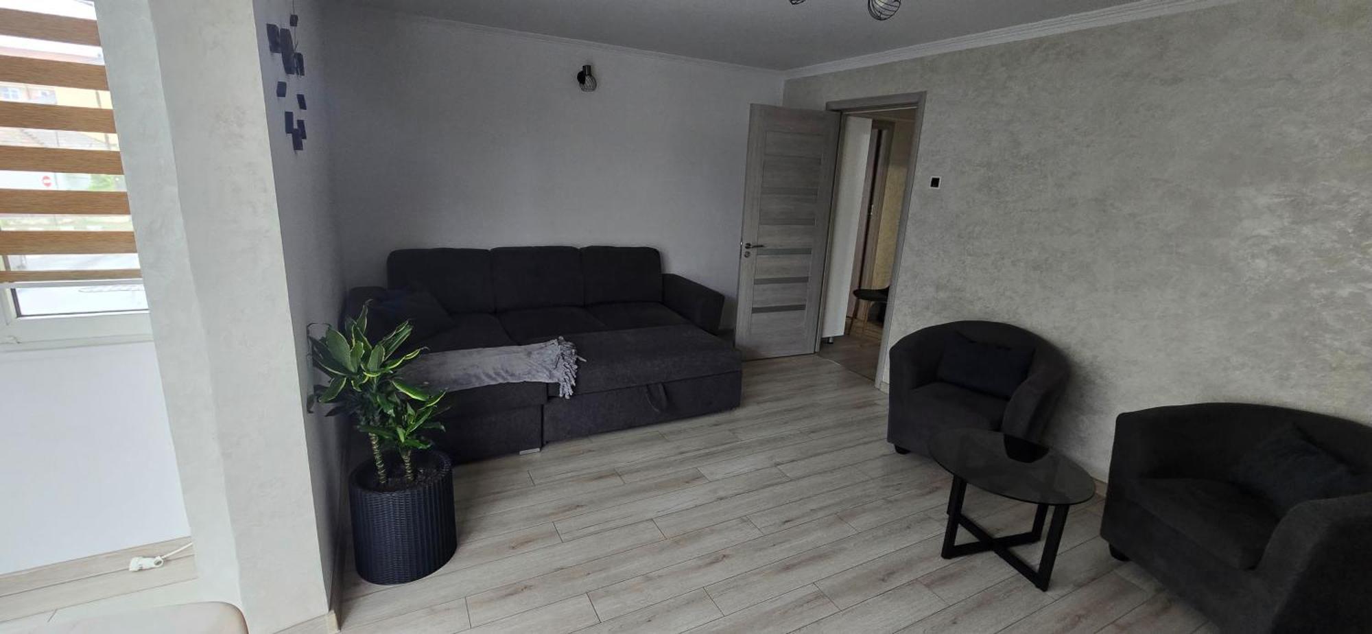 Ilona Apartament 3 Camere Râmnicu Vâlcea Екстериор снимка