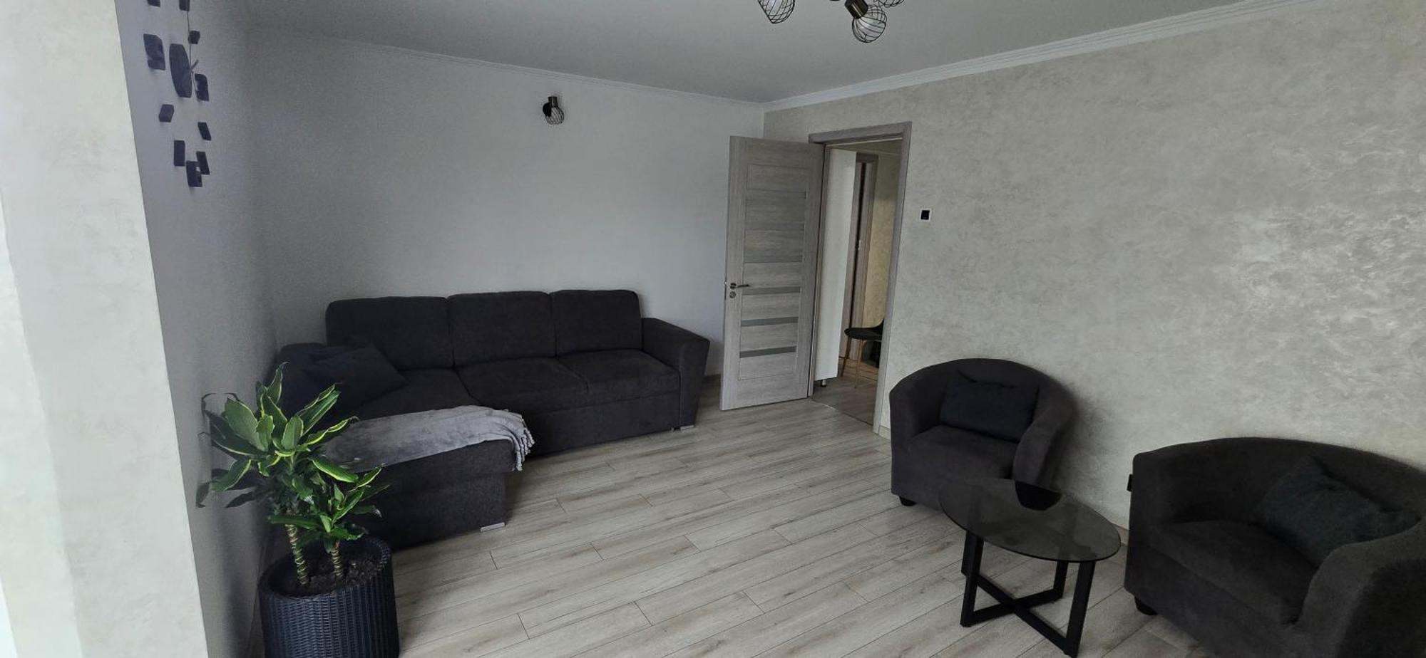 Ilona Apartament 3 Camere Râmnicu Vâlcea Екстериор снимка